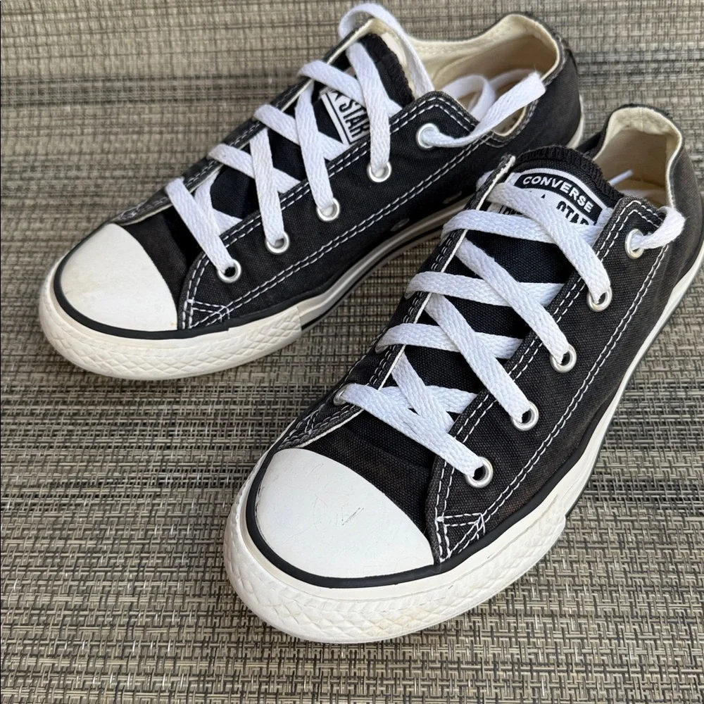Converse Chuck Taylor All Star Madison Canvas Black Juniors Sneakers Size 3